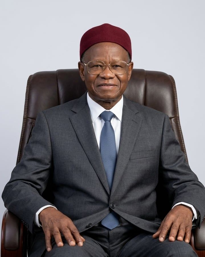 Portrait of Sunday Bolorunduro Awoniyi